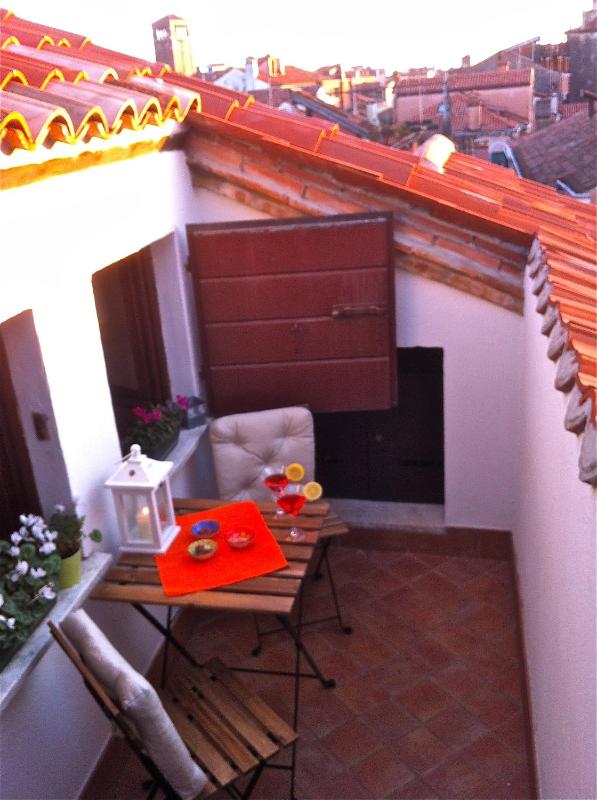 Apartment - Split Level image 4
