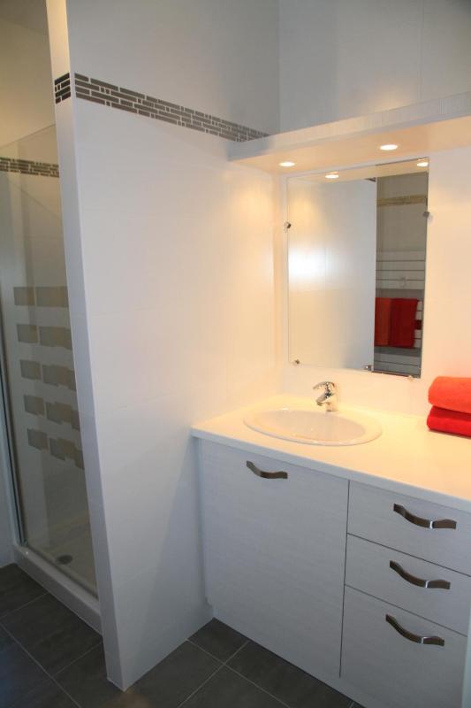 Two-Bedroom Apartment with Garden View image 2