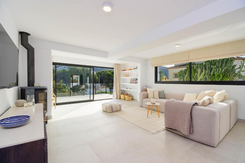 Graham Holiday Rentals - Magnolia - image 26