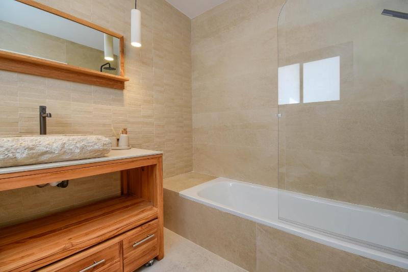 Graham Holiday Rentals - Magnolia - image 30