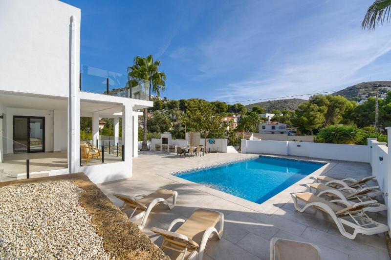 Graham Holiday Rentals - Magnolia - image 15