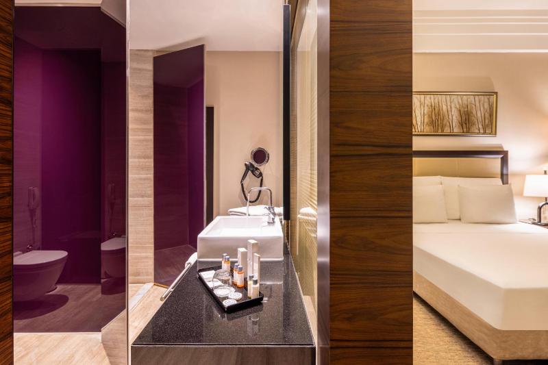 Superior Room image 3