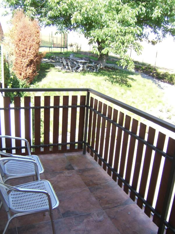 Double Room with Patio image 2