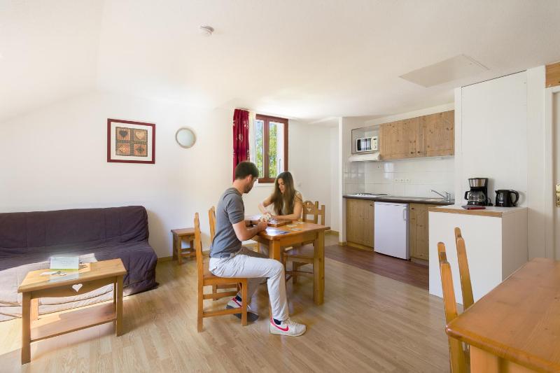Two-Bedroom Apartment (6 People) image 1