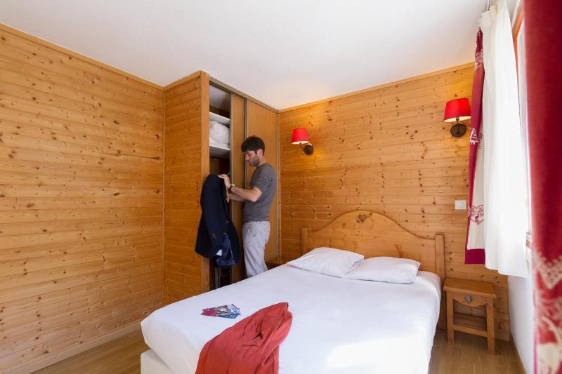 Two-Bedroom Apartment (6 People) image 2