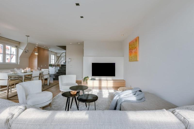 Beautiful penthouse in the heart of Knokke Images