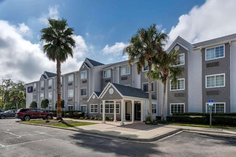 Sleep Inn Jacksonville Airport - image 5