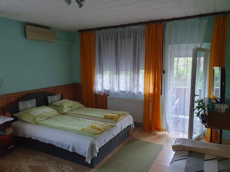 Triple Room with Terrace image 4