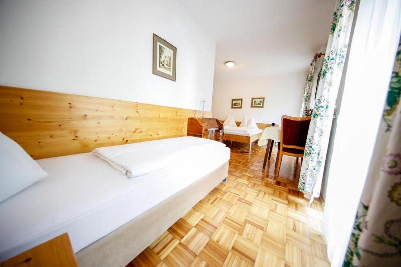 Hotel Lehenerhof - image 9
