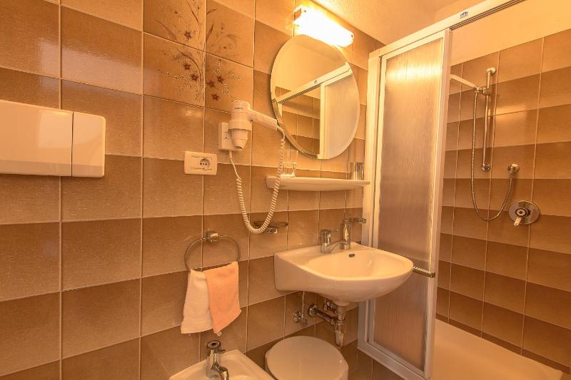 Apartment - Ground Floor image 2