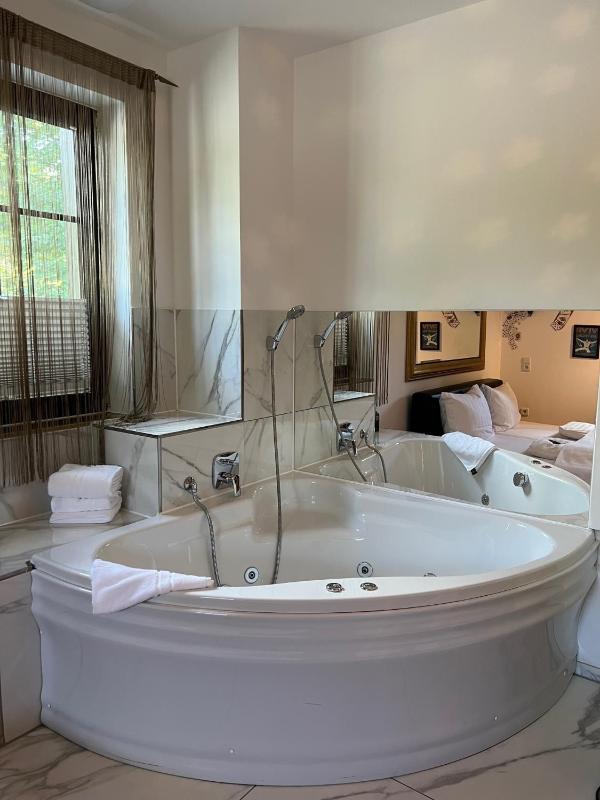 Las Vegas Suite image 4