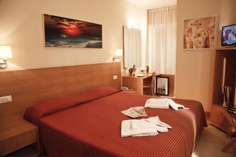 Double Room with Balcony image 1