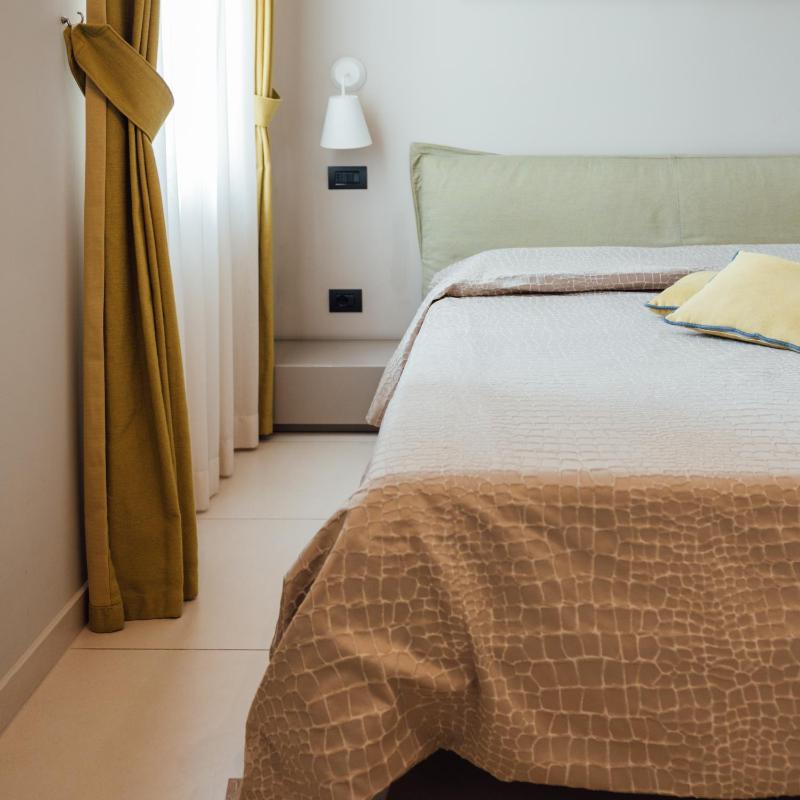 Economy Double Room with Spa Access image 2