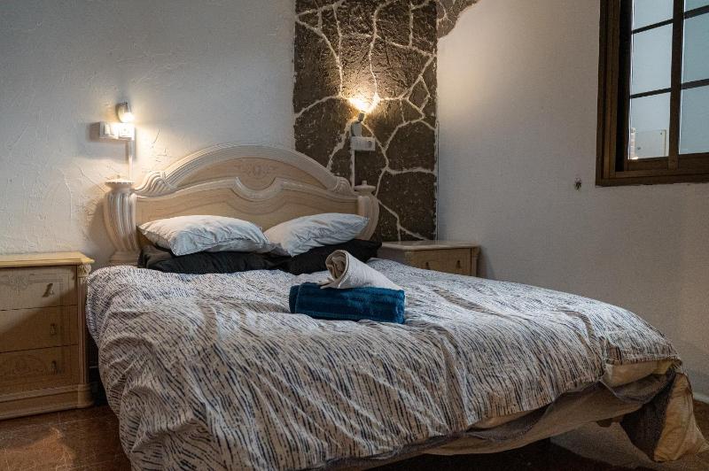 Double Room image 1
