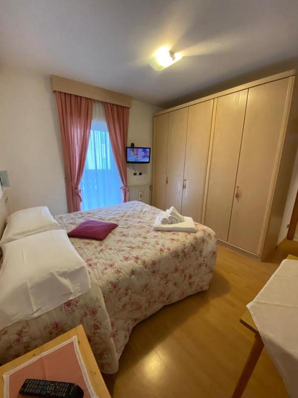 Apartment image 4