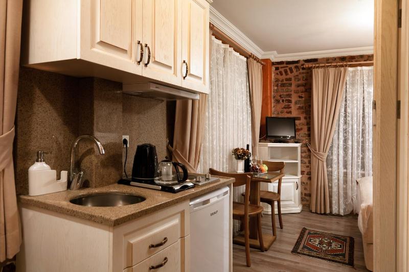Sultanahmet Suites - image 10