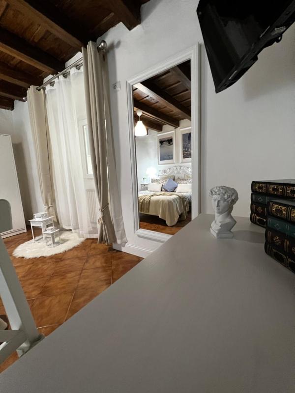 La Piccola Maison - image 16
