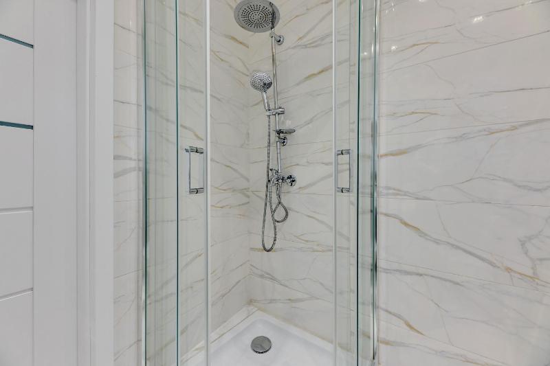 Palermo - Spacious Family Apartment 200 m from Sopot Beach by Lion Apartments - image 2