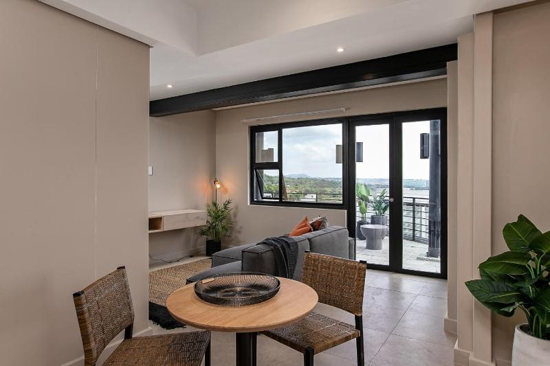 BlackBrick Sandton Two - image 4