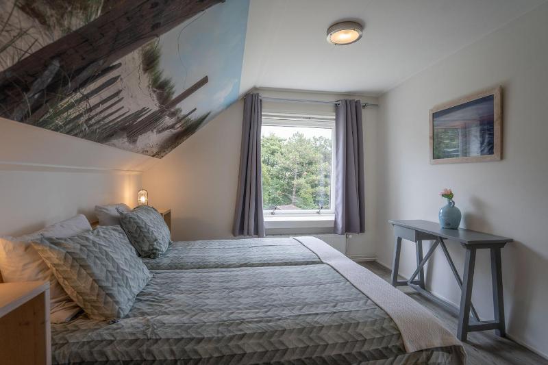 Deluxe Double Room image 2
