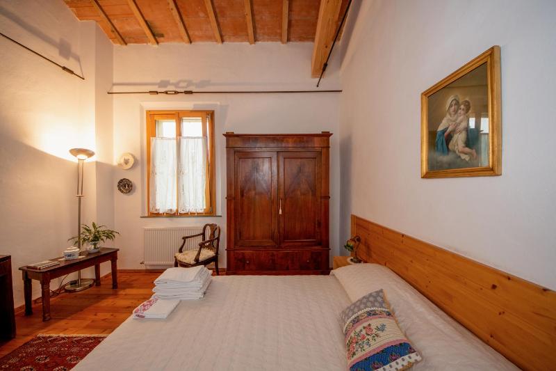 Standard Double Room image 4