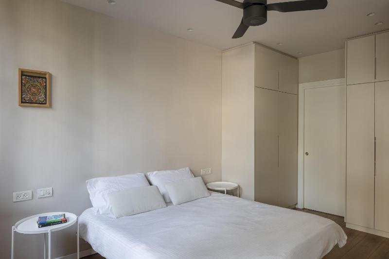 Yona perfect studio by TLV2RENT - image 2