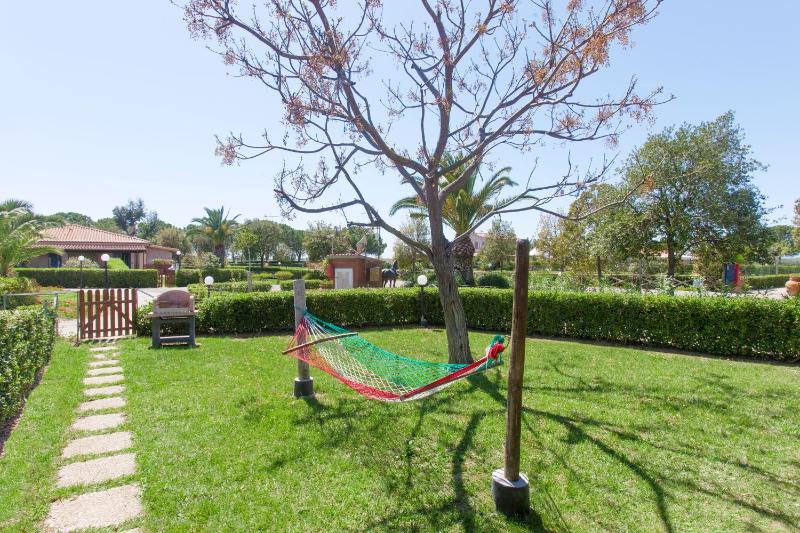 Superior Triple Room image 4