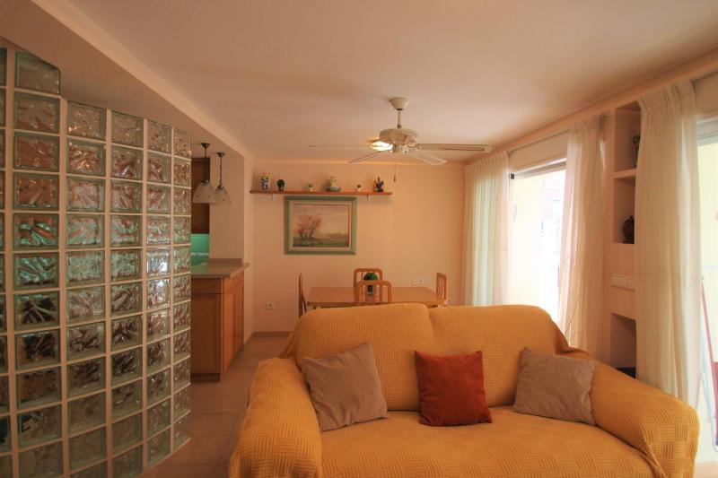 Apartamento en Santa Pola Playa de Levante SP102 - image 11