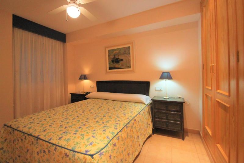 Apartamento en Santa Pola Playa de Levante SP102 - image 13