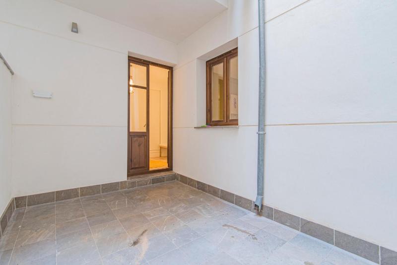 - Apartamento con patio interior - QH Plaza de la Trinidad - image 15