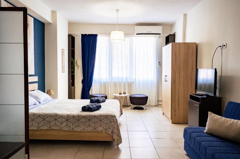 PARASIOU STUDIOS 107 διαμερίσματα στο κέντρο της πόλης Images