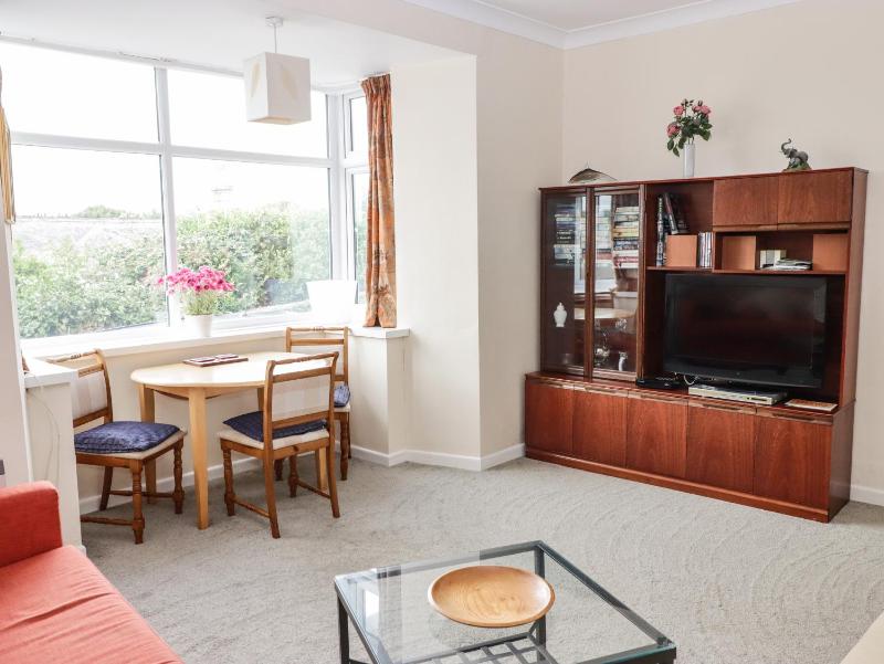 Gwylan Apartment - image 13
