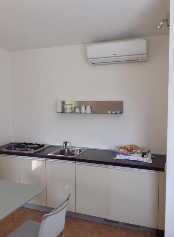 Studio Apartment image 2