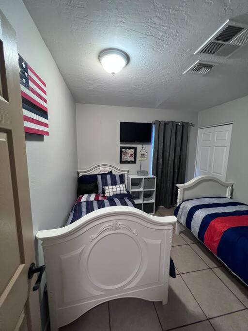 Master king suite Phoenix gem! - image 7