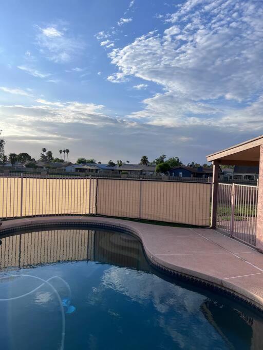 Master king suite Phoenix gem! - image 18