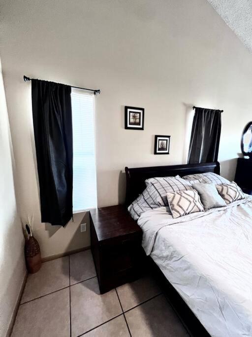 Master king suite Phoenix gem! - image 3