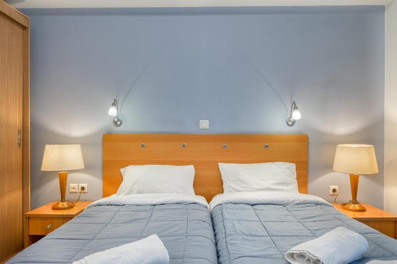 Double or Twin Room image 2