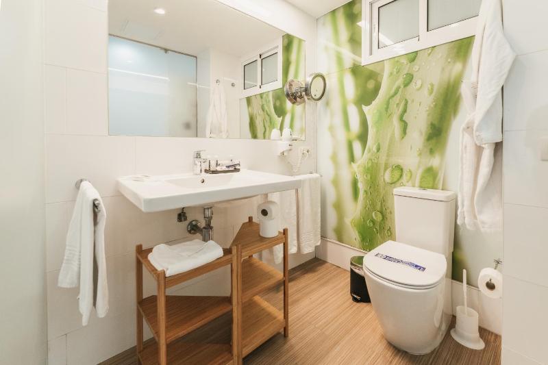 Hotel Aloe Canteras - image 9