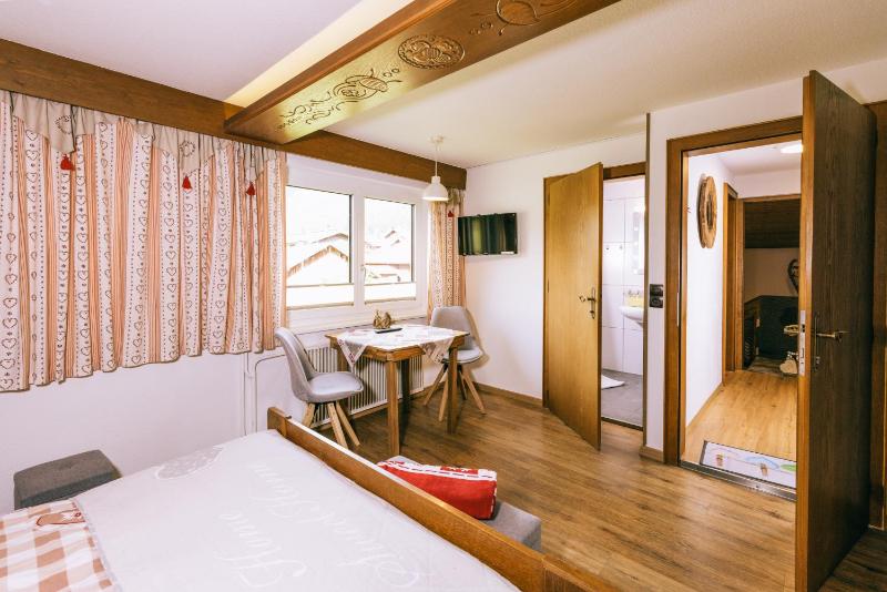 Standard Apartment image 3