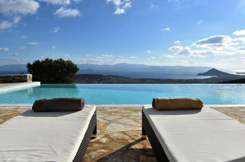 Villa Acqua · Gorgeous pool villa stunning sea views helipad! - image 21