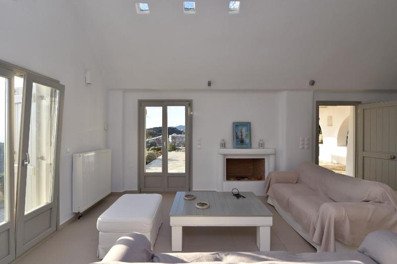 Villa Acqua · Gorgeous pool villa stunning sea views helipad! - image 18