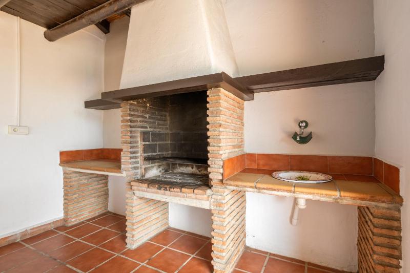 Four-Bedroom House image 4