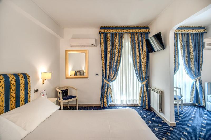 Junior Suite image 4