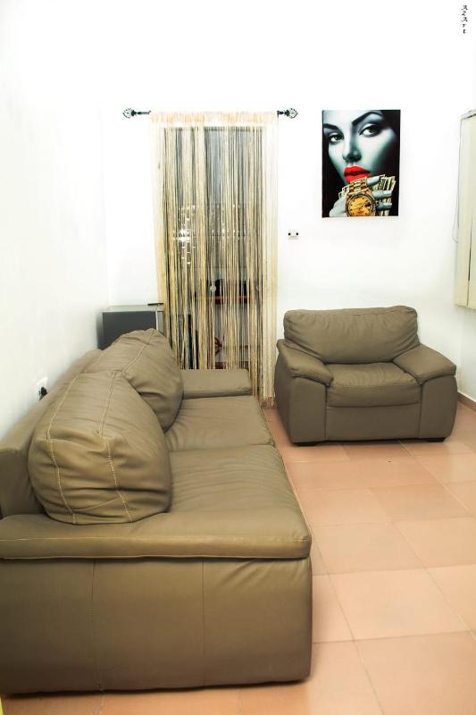GP HOUSES - image 3