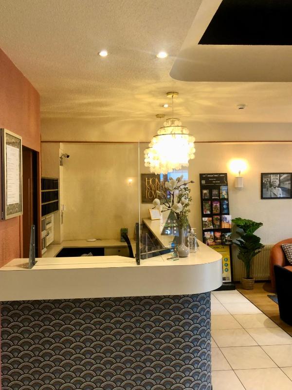 Hotel Le Progres - image 29