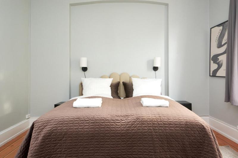 Three-Bedroom Apartment image 4