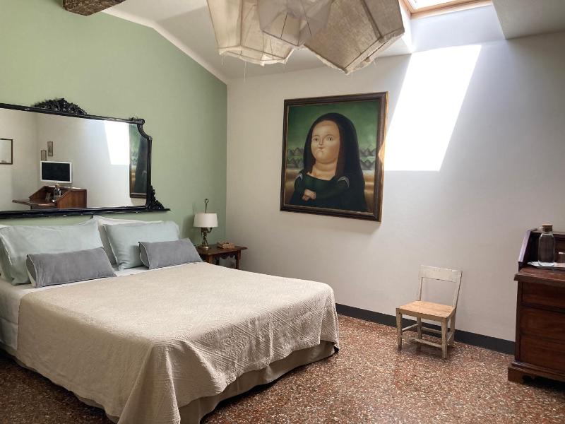 Double or Twin Room with Bathroom image 3