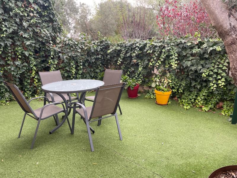 Two-Bedroom Apartment with Private Garden Ground Floor image 2