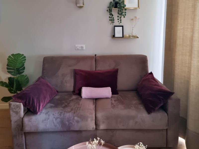 Travel Homes - The Parc next to Champ de Mars - image 26
