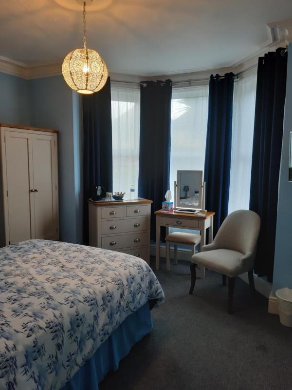 Double Room - Disability Access image 2
